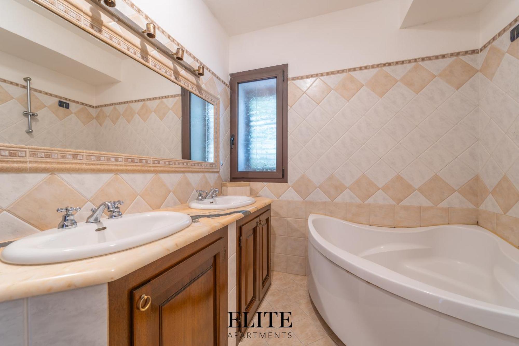 B&B My Home Al Centro Di Olbia Exterior photo